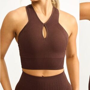 BuffBunny Sphynx Sports Bra in Truffle XL